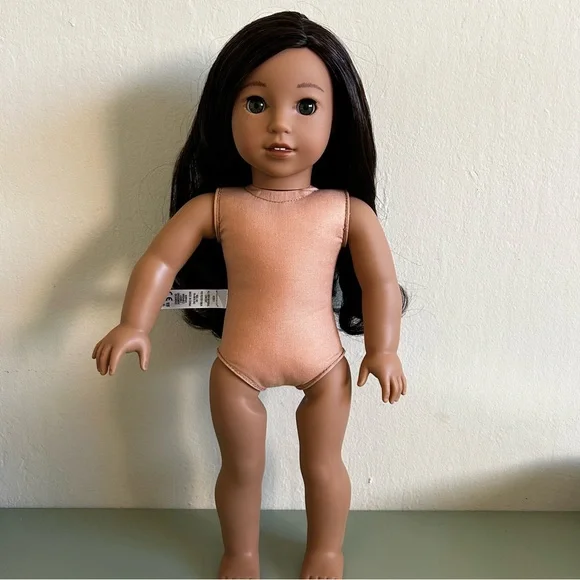 American Girl Doll Nanea Mitchell (Like New) - Picture 6 of 10